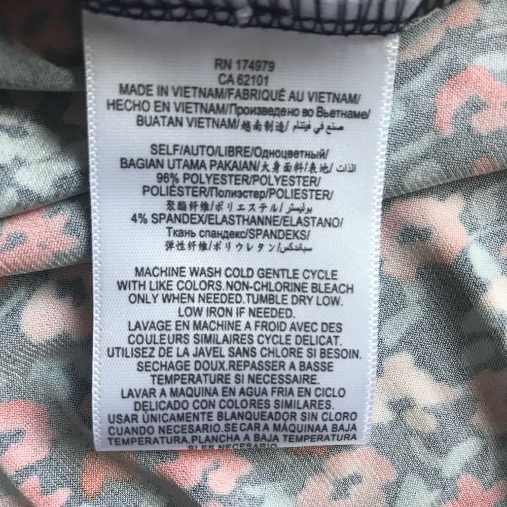 NWT - BCBGeneration shirt dress - Picture 4 of 5